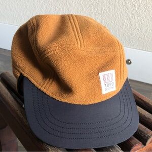Topo Designs Fleece Cap Tan Black